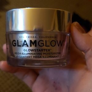 GlamGlow Mega Illuminating Moisturizer